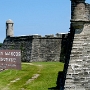 Das Castillo de San Marcos ist ein von den Spaniern erbautes Fort in St. Augustine in Florida. Unter britischer Besetzung von 1763 bis 1784 trug es den Namen Fort St. Mark, von 1821 bis 1842 unter US-amerikanischer Führung Fort Marion.<br /><br />Besucht am 23.11.1993