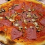 29.12.2015<br />Pizza Fiorentina bei da Gennaro in Wien<br />Eine Pizza ohne Käse hatte ich nicht erwartet - schmeckte aber nicht schlecht, was nicht heisst dass sie gut war.....