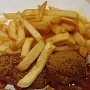 4.11.2016<br />Currywurst/Pommes rotweiss im Imbiss Meike 27 in Berlin