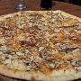 17.7.2017<br />Pizza Funghi Fresci mit Sardellen in der in der L'Osteria