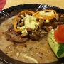 20.1.2018<br />Filetpfanne „Försterin“ im Haus Plessen an der Hasper Talsperre<br />Medaillons vom Rinder- und Schweinefilet<br />in Steinpilzrahmsauce, dazu frisch geröstete Pfifferlinge,<br />Wiesenchampignons, Sauce Hollandaise,<br />Pommes Croquettes und marktfrische Salate<br />18,50 €. Sehr lecker