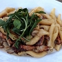 21.11.2018<br />Maccheroni Pollo Marsala in der L'Osteria im Ruhrpark<br />Frische Pasta mit Egerlingen, frittierten Hähnchenbruststreifen und Rucola in einer Weinbrand-Sahnesauce