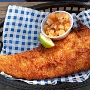 7.2.2019<br />FISH IN THE BASKET / DEEP FRIED BATTERED FISH im Zest Beach Café am Jan Thiel Beach in Curacao<br />16,- NAFL