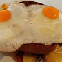 14.4.2019<br />OFENFRISCHER, ABGEBRÄUNTER LEBERKÄS €12,80<br />mit zwei Spiegeleiern und herzhaften Bratkartoffeln, dazu eine Gewürzgurke<br />im Franziskaner im Centr'O Oberhausen<br />Besser als die Franziskaner Pfanne beim letzten Besuch in diesem Etablissement.