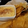 18.9.2019<br />Shrimp Fondue im Ruby Tuesday in Philadelphia<br />A blend of spicy shrimp and cheese. Served with unlimited tortilla chips<br />9,50 $