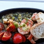 23.8.2019<br />Garnelenpfännchen 9,90 € im Pier21 am Möhnesee<br />8 Garnelen in Knoblauch-Öl mit<br />Kirschtomaten und Lauchzwiebeln