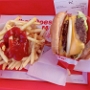 12.5.2022<br />Double Double Value Meal beim In'n'Out Burger in El Segundo<br />9,87 $