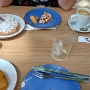 22.06.2022<br />Frühstück in der Pedregal Cafeteria Cartegena<br />1 Refresco<br />1 cafe con leche & Manchada<br />1 Ensaimada<br />1 Rollo Canela<br />2 Cuadrado