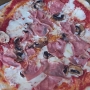 29.6.2022<br />Pizza Prosciutto Funghi im Casanova Ristorante Italiano in Alicante<br />11 €