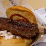 31.01.2025 - Drip Burger bei Take The Good Food in Düsseldorf<br />Unser Signature Burger - Knochen selbst entfernen wie bei Nusret, einem wetberühmten türkischen Koch. Eine zarte Rinderrippe mit einer leichten BBQ Glasur und Coleslaw. 14 €
