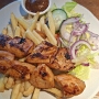 21.11.2025 - Sate & Fries bei Jack's Cafe im Superfood Center in Noord/Aruba - 8,29 $ = 7,15 €