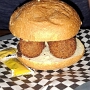 27.11.2025 - Dutch croquettes  im Zest Beach Cafe in Jan Thiel/Curaçao - Brioche bun, mustard - 18,50 XCG = 8;86 € <br />