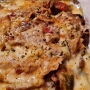 23.02.2025 - Gyros an MetaxaSauce mit Käse überbacken von Eva's Grill - 12;30 € - recht neutral schmeckend<br />