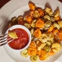 15.03.2025 - Crispy Cheese Tortellini Marinara im Jack Dempsey Restaurant im Mizpah Hotel in Tonopah/NV - frittierte Tortellini, mal etwas ganz anderes - 13,50 $<br />Inklusive 1 Bud Light und 1 Icetea 93,77 $ plus 18 $ Tip = 111,77 $ = 86,59 €