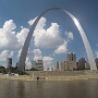 Gateway Arch 17.09.2018 - noch ein Blick vom Fluß aus und das war's dann auch. Tüss