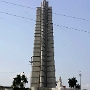 Plaza de la Revolution<br />Hier werden Massenveranstaltungen, Feiern und Reden von Fidel abgehalten. Das 142 hohe Monument ist Jose Marti gewidmet.