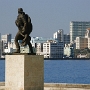 Castillo de San Salvador de la Punta<br />Blick auf den neuen Stadtteil Vedado und die Statue von Valentín Cañedo Miranda.