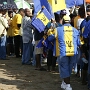 30.11.2006 - 40th Independence Anniversary Barbados<br />Der Flaggenverkäufer machte gute Geschäfte