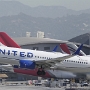 United Airlines - Boeing 737-824(WL) - N13248<br />LAX - Clutter's Park - 12.5.2022 - 8:38 AM