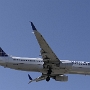 United Airlines - Boeing 737-824(WL) - N33294<br />LAX - Sepulveda Blvd. - 12.5.2022 - 9:37 AM