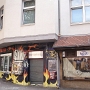 Zwischenfall - weltberühmte Disco am Ende der Alten Bannofstraße. 2011 durch einen Brand zerstört, danach war es lange eine Brachfläche, 2021 wurde dann ein neues Wohn- und Geschäftshaus erbaut.