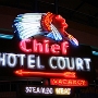 Dieses Schild stand seit ca. 1940 am Chief Hotel auf der Fremont Street. Das Hotel gibt es mittlerweile nicht mehr.