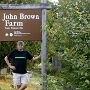 Die John Brown Farm and Gravesite ist ein Baudenkmal bei North Elba im Essex County, New York. Es handelt sich um ein Anwesen, das dem Abolitionisten John Brown in der Mitte des 19. Jahrhunderts für einige Zeit als Farm diente. Nach seiner Hinrichtung in Folge des Überfalls auf Harpers Ferry am 16. Oktober 1859 fand er hier seine letzte Ruhestätte. Als Baudenkmal besonderer historischer Bedeutung haben die Farm und Grabstätte von John Brown Farm den Status einer National Historic Landmark; die frühere Farm ist heute ein Museum.<br /><br />Besucht am 29.9.1997 - 2.10.2007