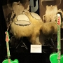 Wer spielt solche Instrumente? ZZ Top natürlich.....