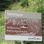 Samnaun ist eine politische Gemeinde in der Region Engiadina Bassa/Val Müstair, am östlichen Nordrand des Schweizer Kantons Graubünden. Samnaun ist schweizerisches Zollausschlussgebiet.<br />Die einzigen Verbindungen zur Aussenwelt stellten die Pässe zum Engadin und Paznaun sowie ein Ochsenkarrenweg über Spiss nach Pfunds her. <br />Deshalb muss man von der Schweiz erst nach Tirol, um nach Samnaun zu kommen. 