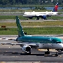 Aer Lingus - Boeing 757-200 - EI-LBT "St Brendan"<br />Delta Airlines - Boeing 757-200 - N713TW<br />JFK - Poolarea TWA Hotel - 17.8.2019 - 1:29 PM