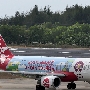 Thai Air Asia - Airbus A320-216 - HS-BBJ "Sustainable ASEAN tourism" special colours<br />HKT -  Louis' Runway View Hotel Zimmer 403 -  21.3.2023 - 17:26