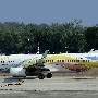Nok Air - Boeing 737-8AL - HS-DBZ/Nok Napa Proud<br />HKT - Domestic Terminal Gate 5 - 23.3.2023 - 9:26