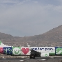 Transavia - Boeing 737-8K2(WL) - PH-HSI "Wilco Van Elk" "Peter Pan Vakantieclub" special colours - der selbe Flieger wie im letzten Bild, von der Steuerbordseite zu sehen<br />ACE - Playa de Guasimeta - 11.1.2024 - 11:10