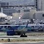 United Airlines - Boeing 757-224 (WL) - N14102 ""Her Art Here: Corinne Antonelli (New York / New Jersey)" special colours"<br />LAX - Clutter's Park - 12.5.2022 - 8:51 AM<br />