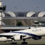 El Al - Boeing 777-258ER - 4X-ECD/Ramat Gan<br />BKK - 29.03.2023 - Miracle Suvarnabhumi Airport Hotel - Dachterrasse - 17:01