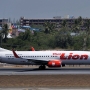 Thai Lion Air - Boeing 737-8GP - HS-LUV<br />HKT - 22.3.2023 - Louis' Runway View Hotel Zimmer 403 - 12:48