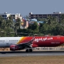 Thai VietJet Air - Airbus A320-214 - HS-VKJ<br />HKT - 22.3.2023 - Louis' Runway View Hotel Zimmer 403 - 9:06