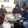 Sonniges Beisammensein auf der Gasthofteraase.<br />Beine, Netti, Kat, Hackel, Inken