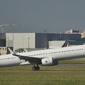 21.05.2026 - 9:54 - Terminal Gate 22 - Airbus Industrie - Airbus A321 XLR - F-WWBZ