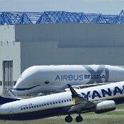 20.05.2026 - 14:11 - Le Panorama Restaurant - Ryanair - Boeing 737-8AS - EI-DHA
