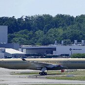 20.05.2026 - 15:17 - Parkhaus P4 - Starlux - Airbus A350-941 - F-FZFS