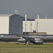21.05.2026 - 9:31 - Terminal Gate 22 - Starlux Airlines - Airbus A350-1041 - F-WZNI - Sorayama-inspired silver livery