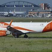 21.05.2026 - 8:48 - Le Panorama Restaurant - easyJet Europe - Airbus A320-214 - OE-ICB