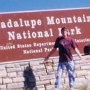 Der am 15. Oktober 1966 gegründete Guadalupe Mountains Nationalpark umfasst die Bergkette der Guadalupe Mountains im Westen von Texas. Die Berge bilden einen starken Kontrast zur umliegenden Chihuahua-Wüste. <br />Im Park befindet sich der höchste Punkt von Texas, der 2.667 Meter hohe Guadalupe Peak und ein Berg mit dem Namen El Capitan, der lange Zeit ein Erkennungspunkt für Reisende auf einem alten Weg war, der später von den Butterfield Overland Postkutschen benutzt wurde. Die Reste einer alten Postkutschen-Station sind in der nähe des Pine Springs Visitor Center erhalten.<br /><br />26.10.1995