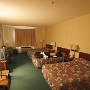 24.-27.05.2007 - Super 8 Motel - Page/AZ<br />189 $ = 143,40 für 3 Nächte = 47,80 € pro Nacht<br /><br />Zimmer 103 - Riesiges Zimmer mit 3 Queen Betten, gut für 6 Personen geeignet. Nachteil: Liegt am Fahrstuhl und am Seiteneingang, ganznächtig ist mit Lärm zu rechnen