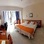 28.9.-7.10.2022 - Hotel Osiris - Carrer de s'Espartar 1, Playa Es Pouet - Ibiza - Zimmer 114<br />702 € für 9 Nächte mit Halbpension