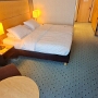 09.08.2025 - Hotel Maritim Düsseldorf - Zimmer 415 zum Spotterwochenende auf der Flughafenbahznhofsterrasse<br />110,10 € abzüglich 99,39 € hotels.com Prämiennacht = 10,72 €