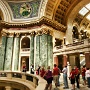 An den Seiten der Rotunda sind 4 Mosaike, hier ist Lady Liberty zu sehen.