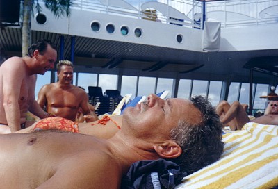Relaxing - zurück auf dem Weg nach la Romana. Klaus hat schon eine gute Farbe bekommen Relaxing - zurück auf dem Weg nach la Romana. Klaus hat schon eine gute Farbe bekommen