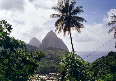 Die Pitons auf St. Lucia